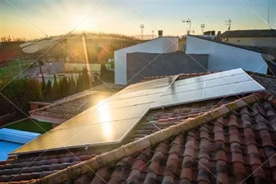 Griekenland installeerde in 2025 1,89 GW aan zonnecapaciteit te midden van ve...